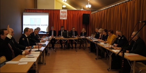Transmisje sesji Rady Gminy Duszniki i imienny wykaz głosowań radnych