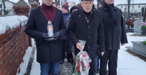 Uroczystości obchodów 160. rocznicy Powstania Styczniowego na cmentarzu w Dusznikach