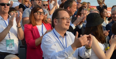 Mityng skoku o tyczce "Lisek w domu" na stadionie w Dusznikach 