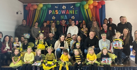 Uroczystość pasowania przedszkolaków w Sędzinku