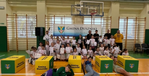 Wspólne zdjęcie uczestników Turnieju Niepodległościowego 