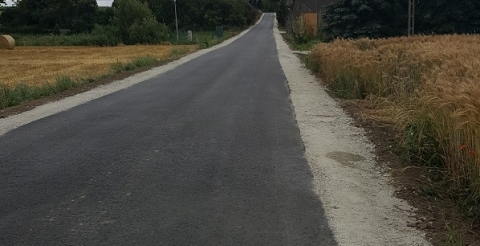 Na zdjęciu przebudowa ulicy Leśnej w Niewierzu 