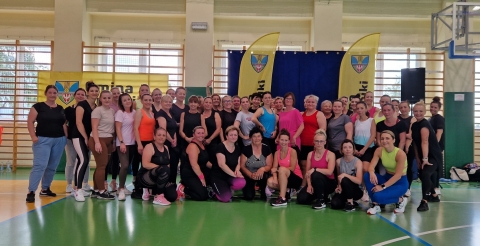 Uczestniczki treningu na przywitanie lata