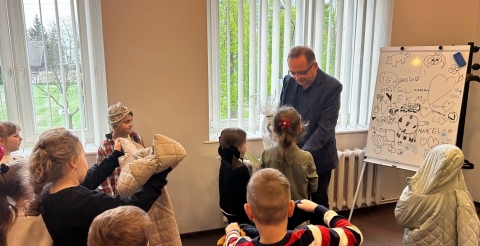 Wizyta przedszkolaków z Sędzinka u wójta