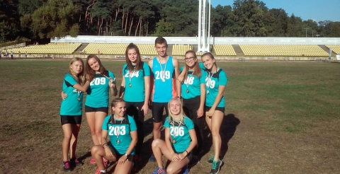 Reprezentanci UKS Olimp z medalami